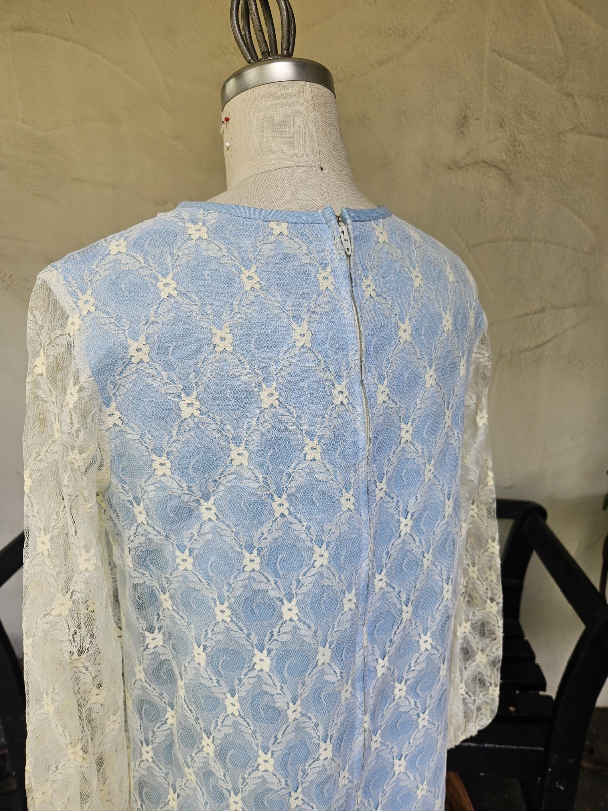 Vintage 1960s Mini lace Dress Lace Long Sleeves Size Sm 1969 Woodstock Hippie