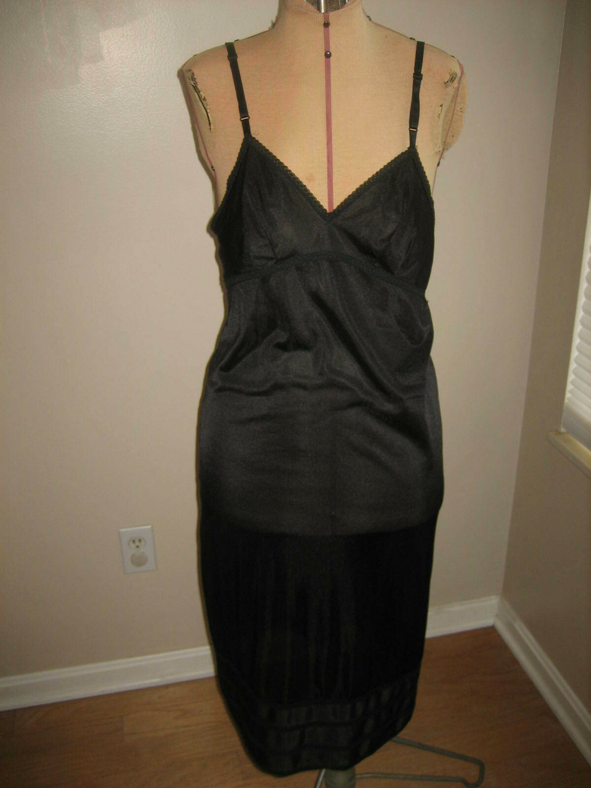LORRAINE Nylon Black Full Slip, Cut To Length and Lace Hem – Size 34 Tall