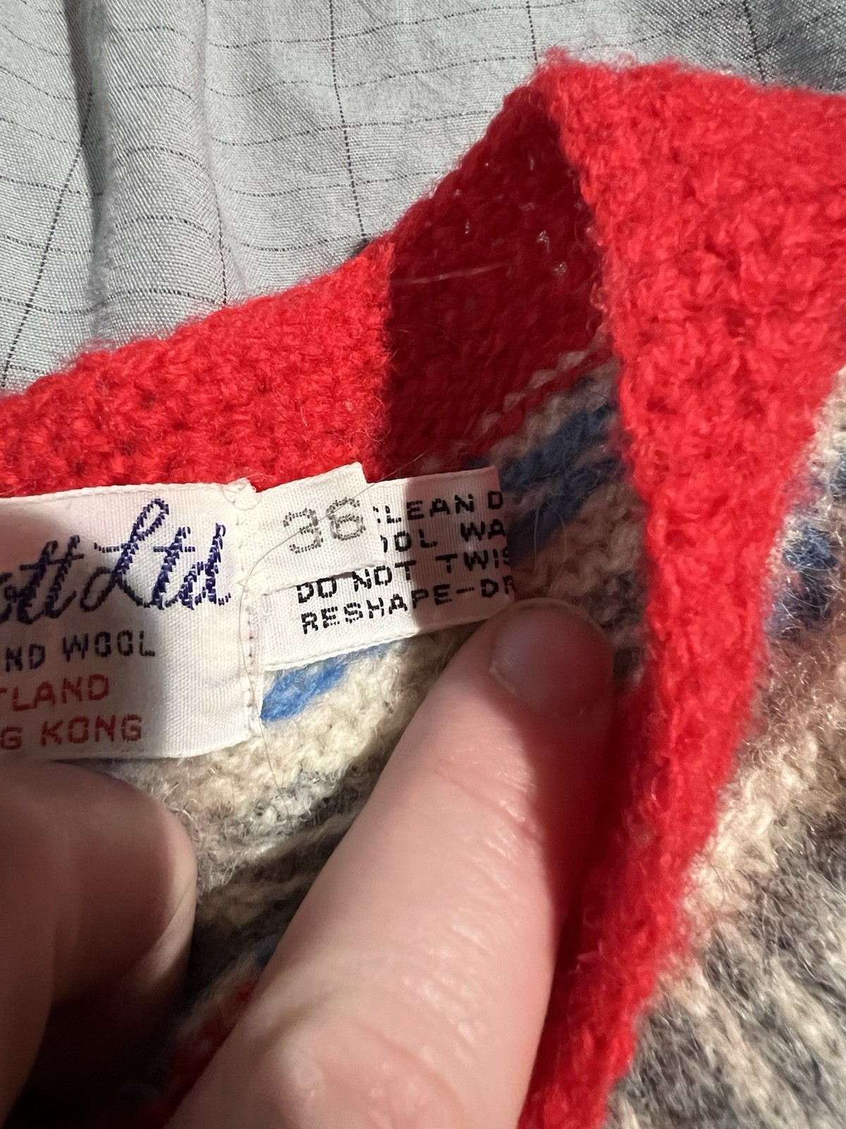 VTG Vintage 80s Robert Scott Ltd Women’s Red Knitted Wool Sweater Size 36 Small