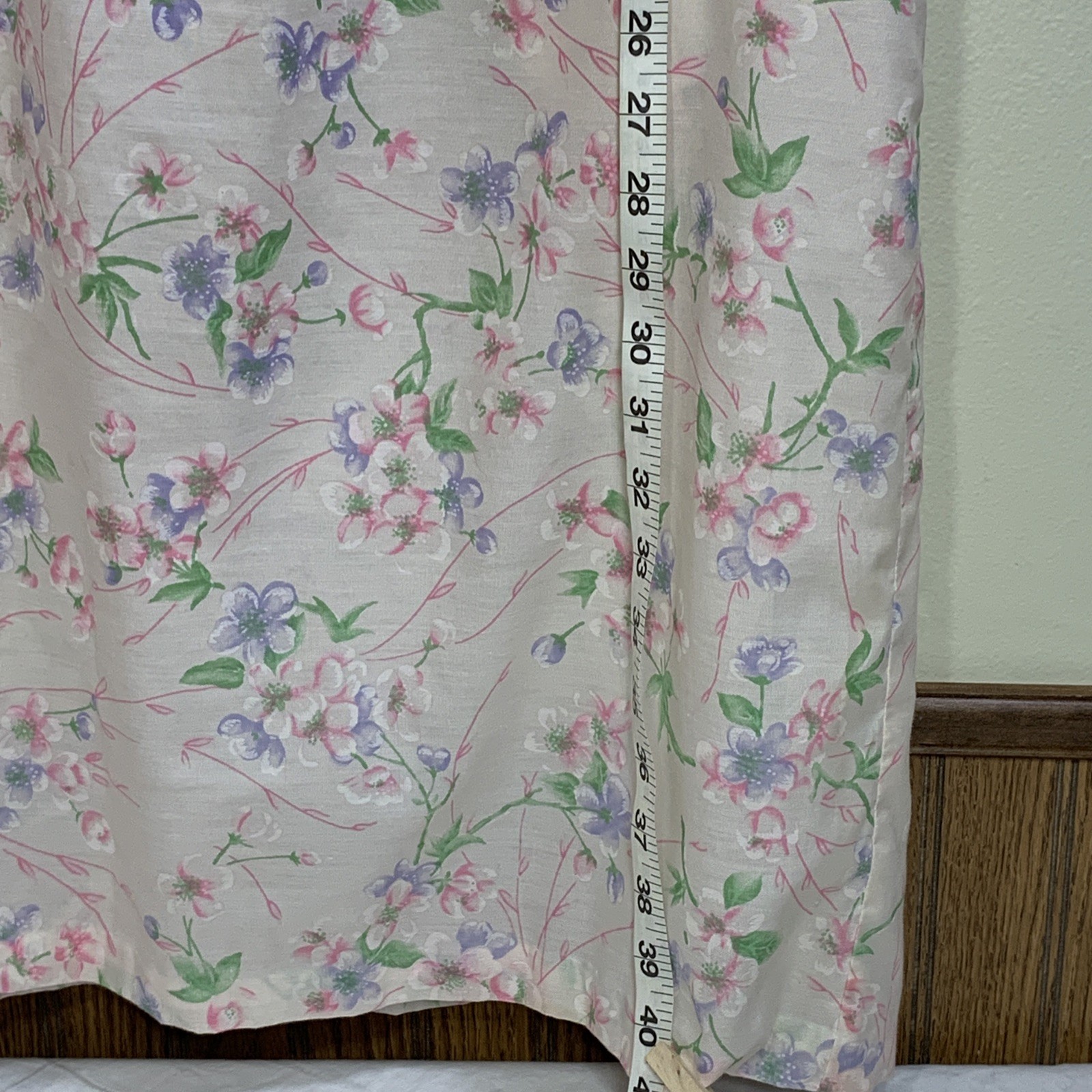 Vintage Women’s Robe Snap Front Duster Size Medium House Dress Lounger Pockets