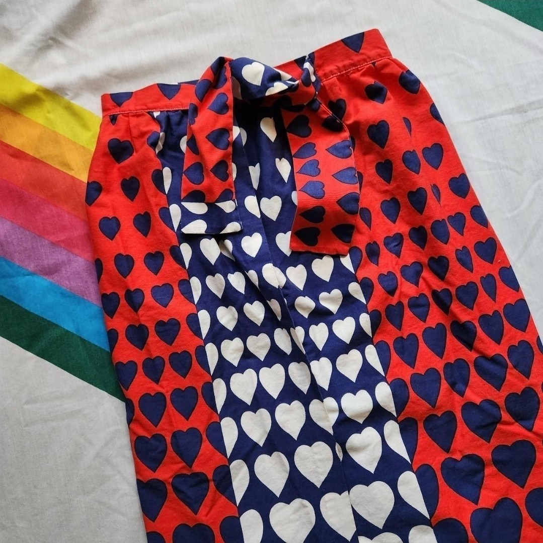 Vintage MCM Beverly Vogue California Red Blue White Colorblock Heart Wrap Skirt