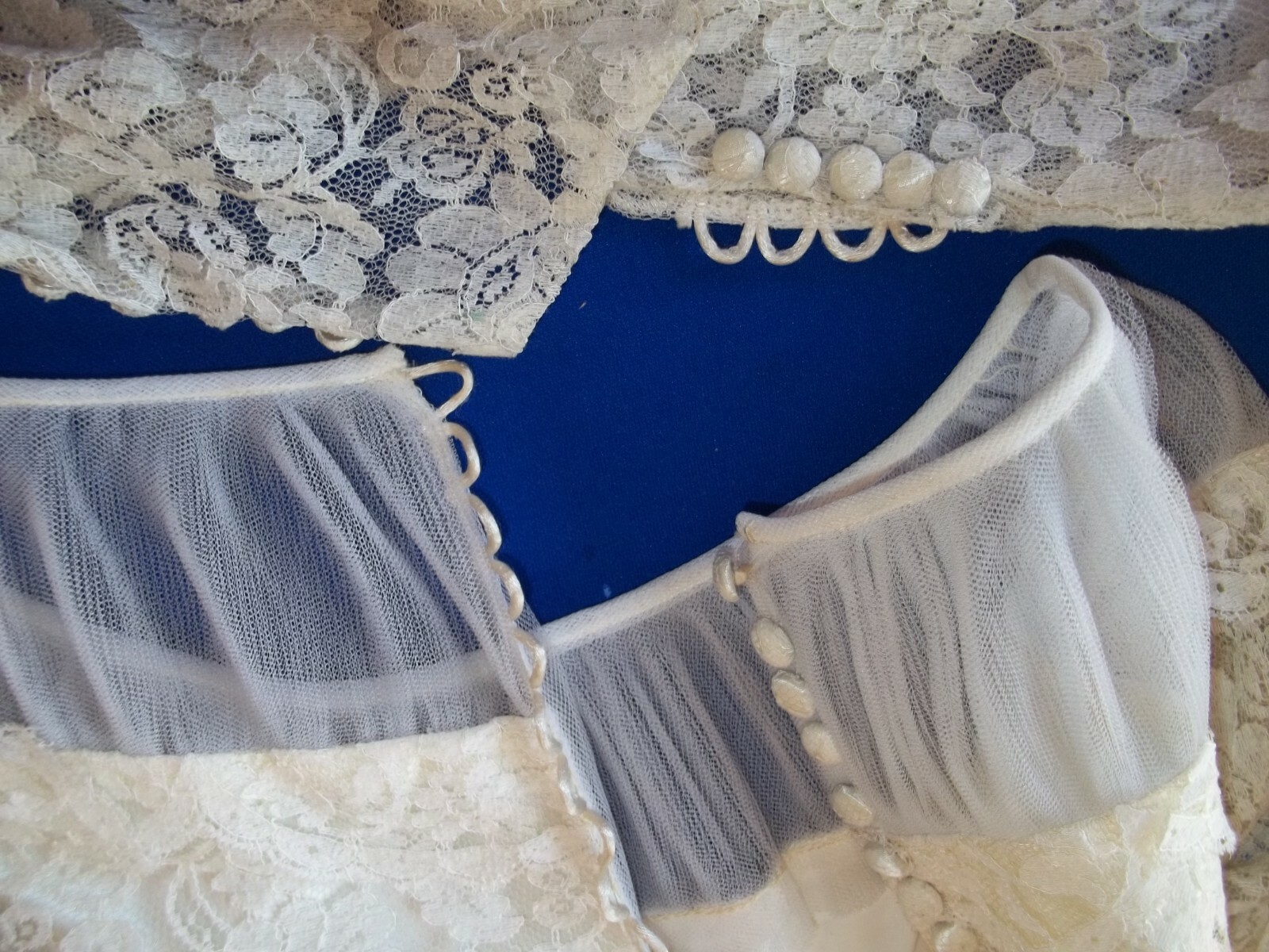 Vintage 50’s Tulle and Lace Ivory cupcake silhouette Wedding Gown Sz Small 36-37