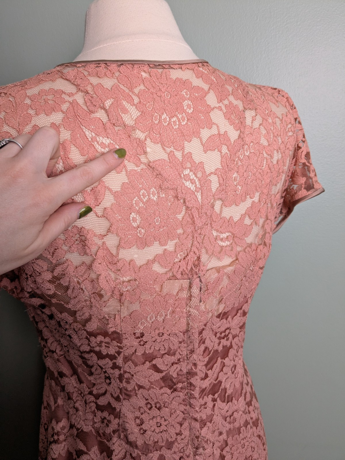 As Is Dusty Pink Lace Overlay Ferman O’Grady Pencil 1950s Vintage Dress