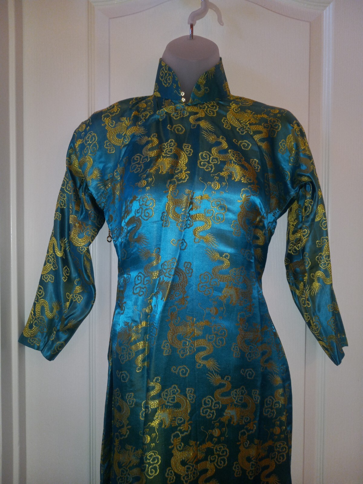 Vintage 60s Cheongsam Silk Turquoise Gold Oriental Dragon Wiggle Dress S Tiki O