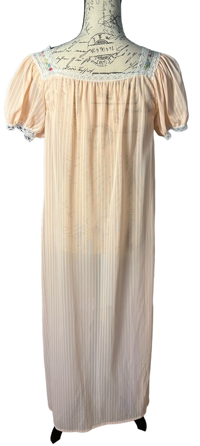 Movie Star 1960’s Vintage 3 Button Chiffon Peignoir Robe Nightgown Womens Med