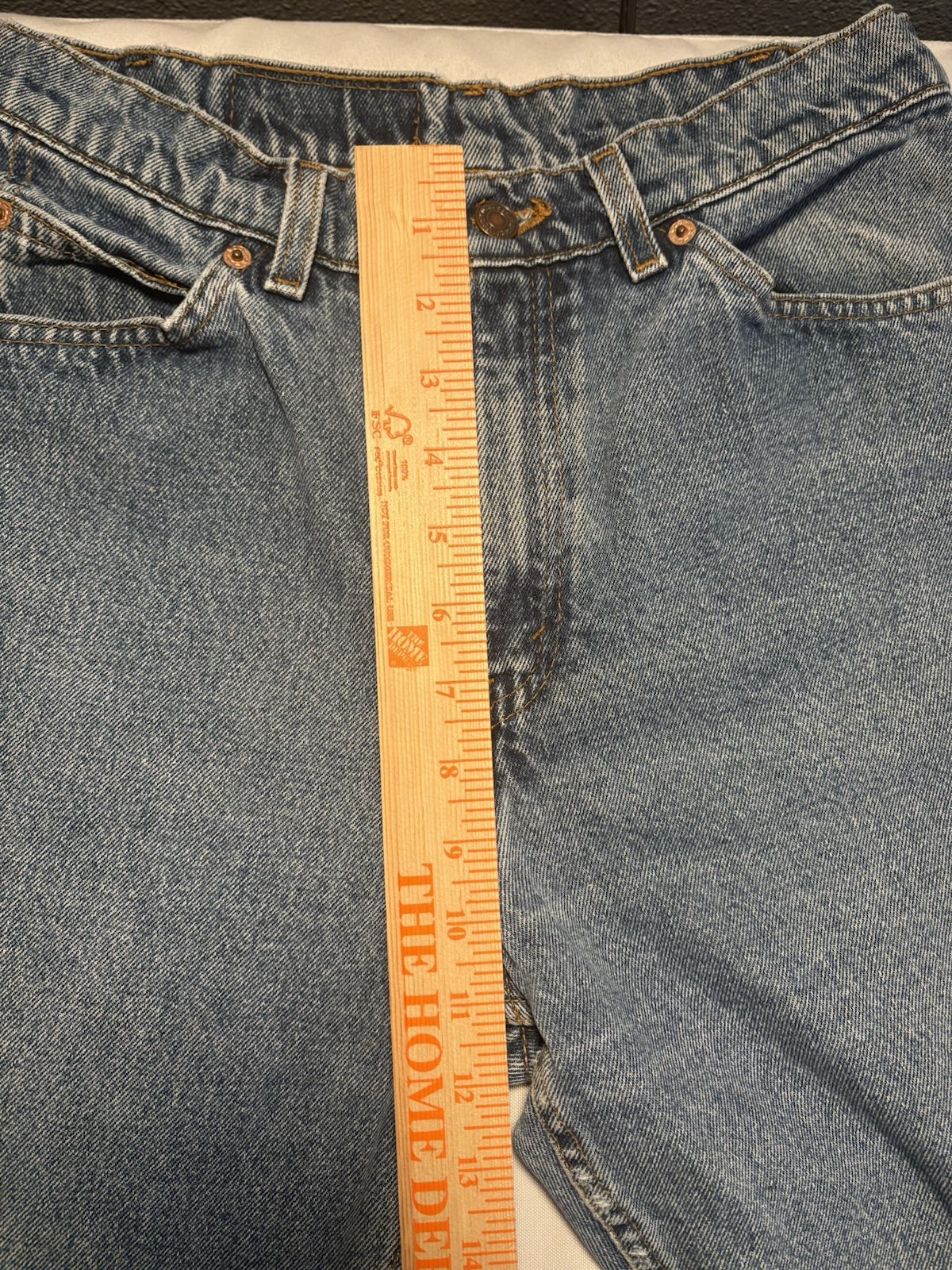 Vintage Orange Tab 960 Loose Fit Straight Leg Levi’s Jeans Size 8, 26×30, USA