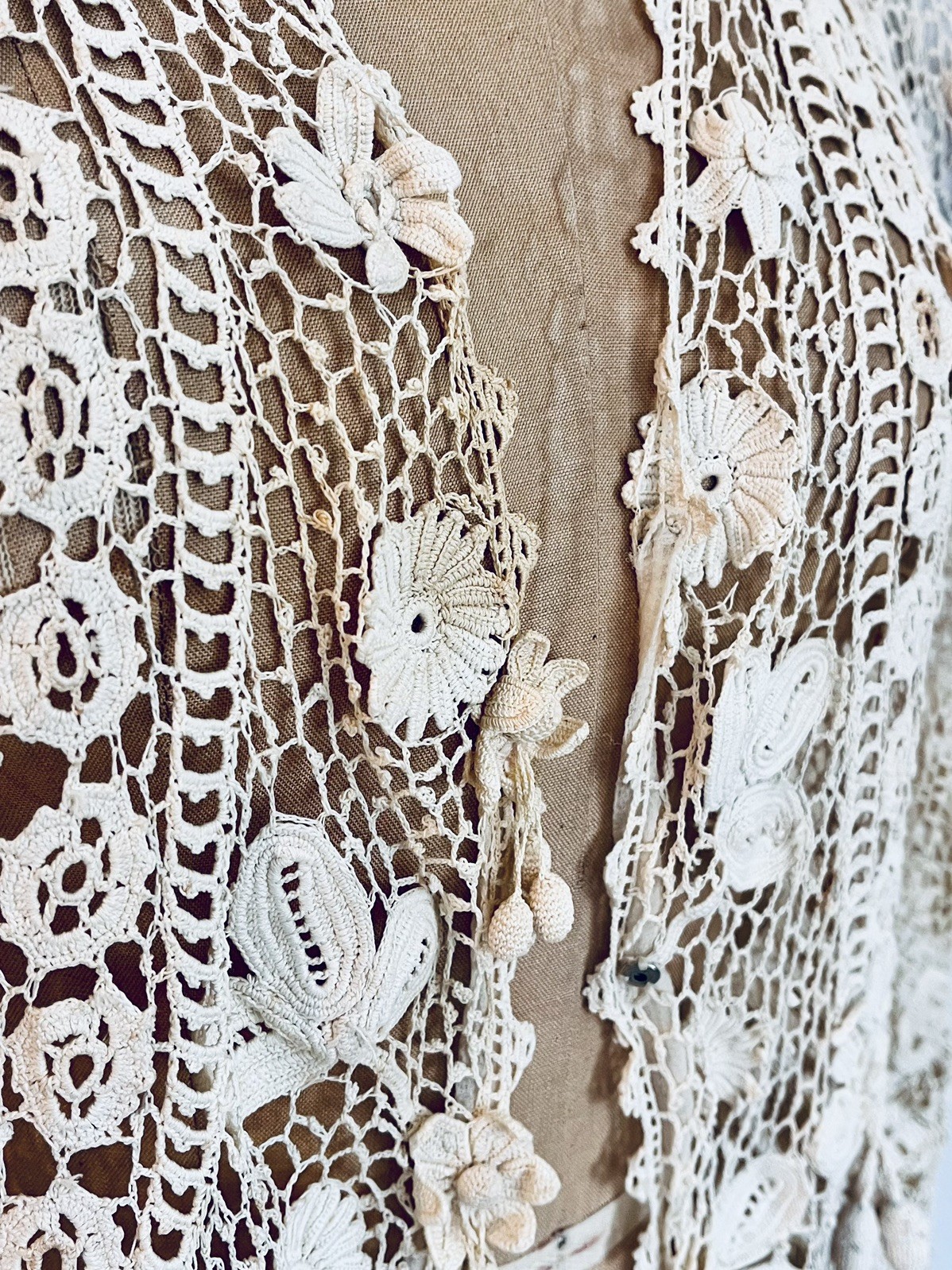 Antique Vctorian / Edwardian Croceted Irish Lace Jacket Handcrafted Floral Motif