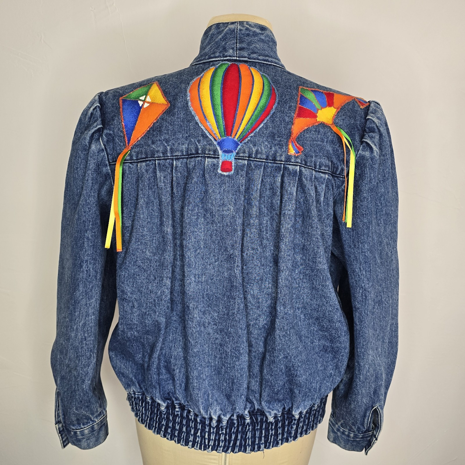 Bramble Lane Vintage Denim Jacket Sz Medium hot air Balloon applique puff paint