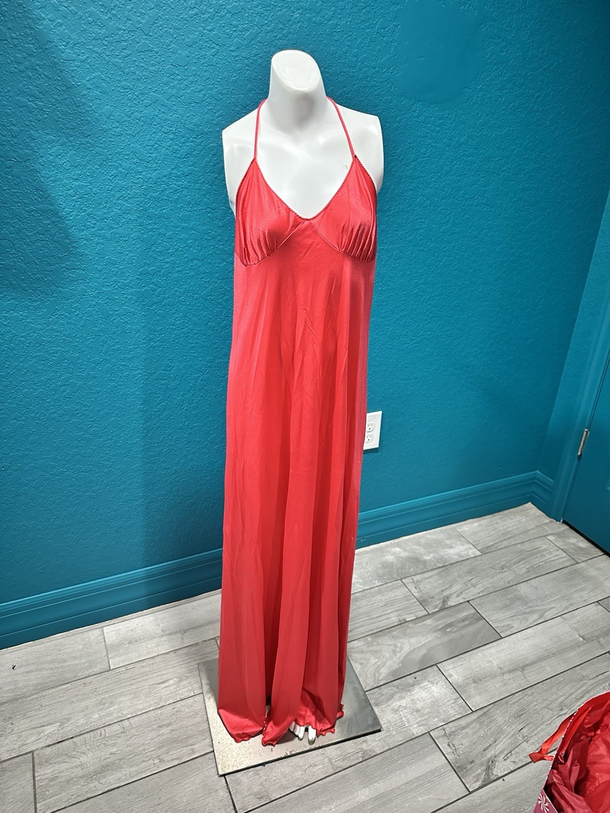 VTG 70s Maidenform Dream Wear Red Full Length Satin Nightgown/Slip S