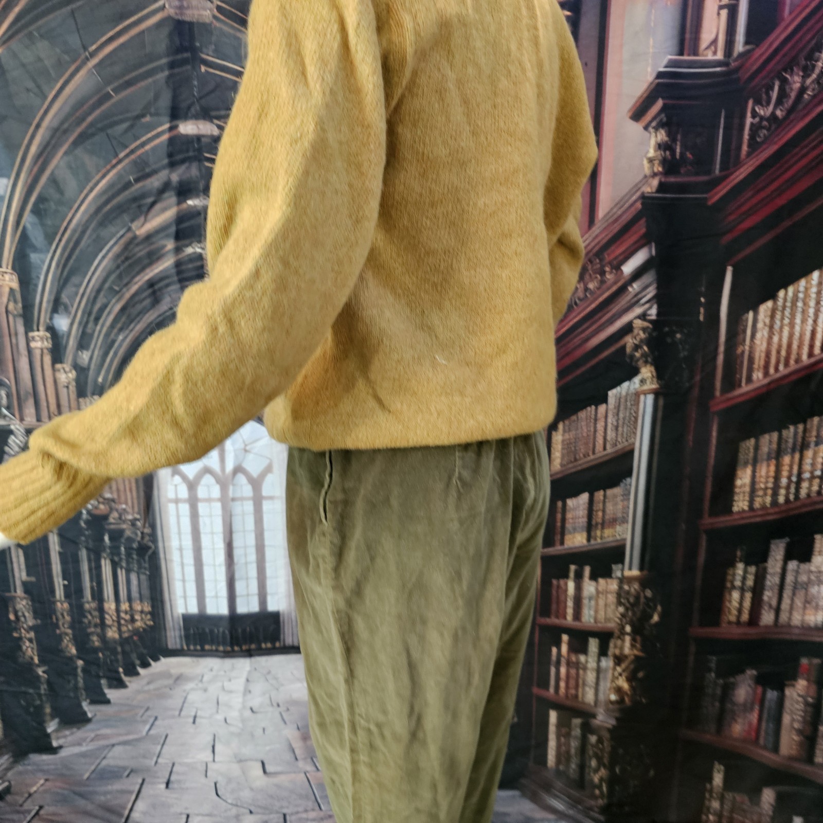 Vintage 1970’s Sweater Mustard Yellow V-Neck Pullover Cable Knit