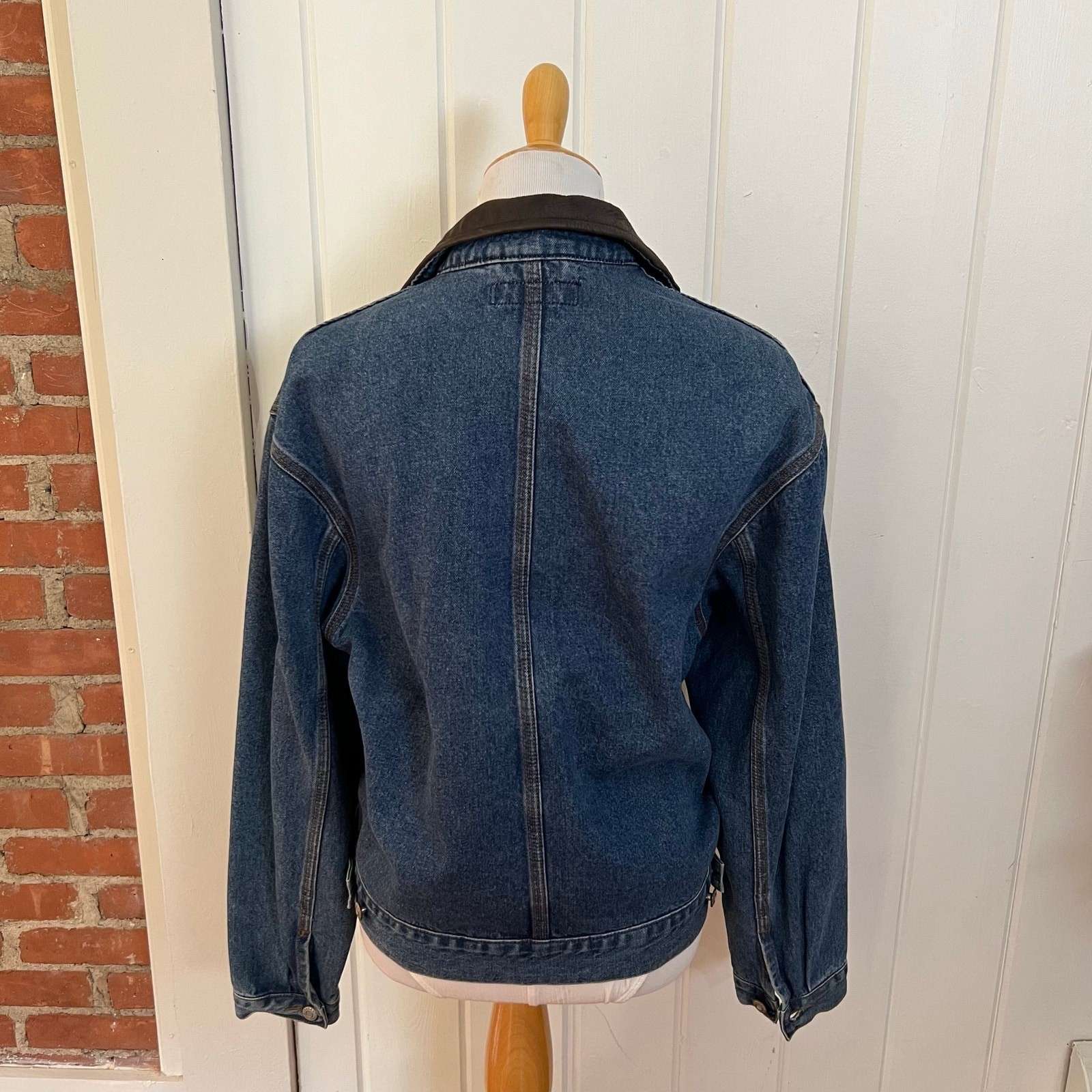 Vintage 90s Banana Republic Leather Collar Denim Jacket Oversized Women’s L