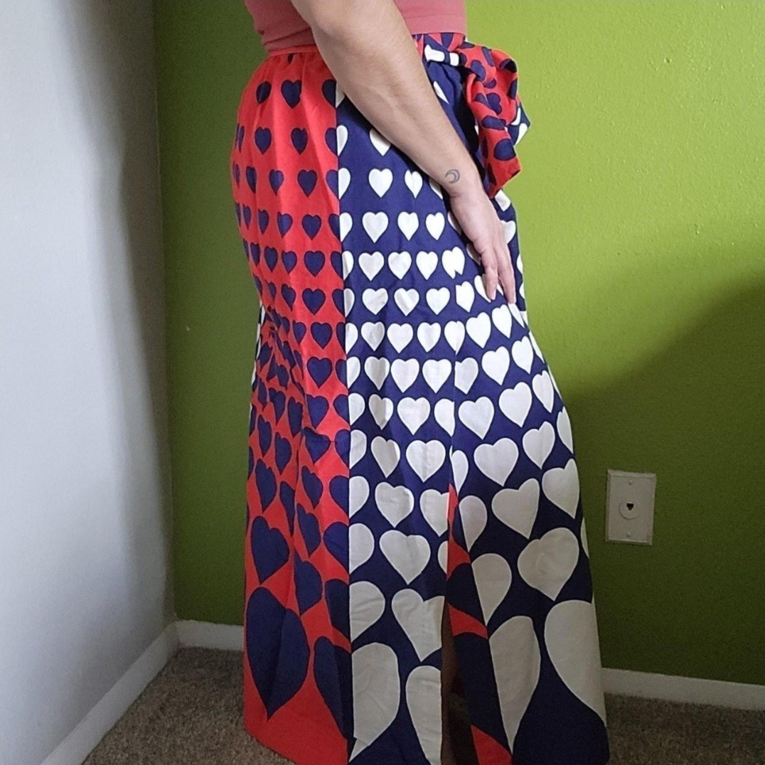 Vintage MCM Beverly Vogue California Red Blue White Colorblock Heart Wrap Skirt