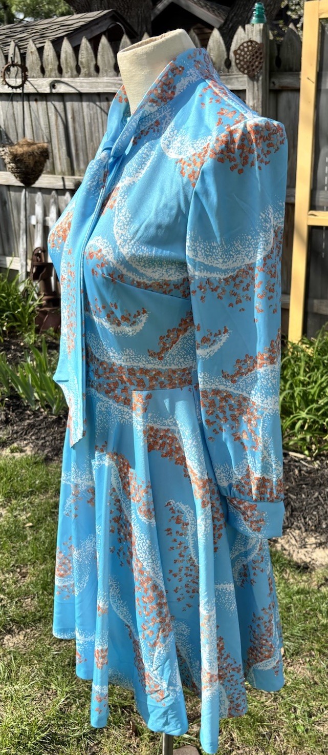 VTG 1970s Secretary Dress Pussy Cat Bow Fit Flair Midi Sz S B32 W26 Blue Orange