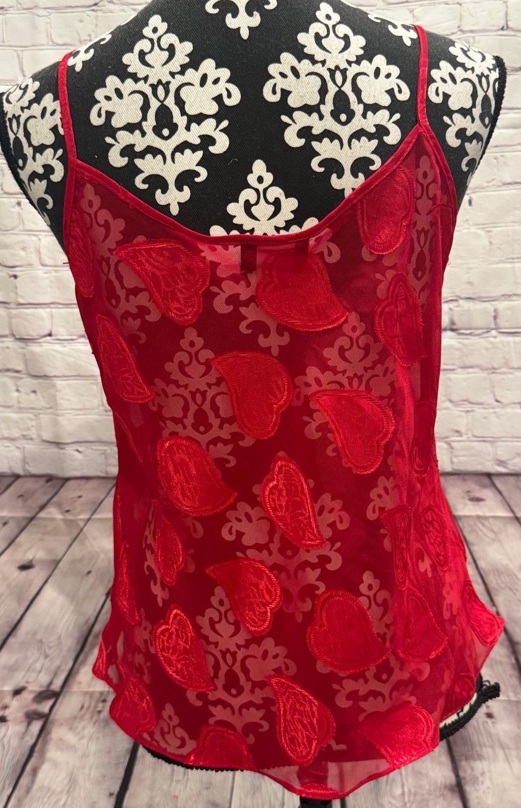 VTG 90’s Isabel Intimates Red Chiffon Heart Appliqués Babydoll Lingerie Cami L