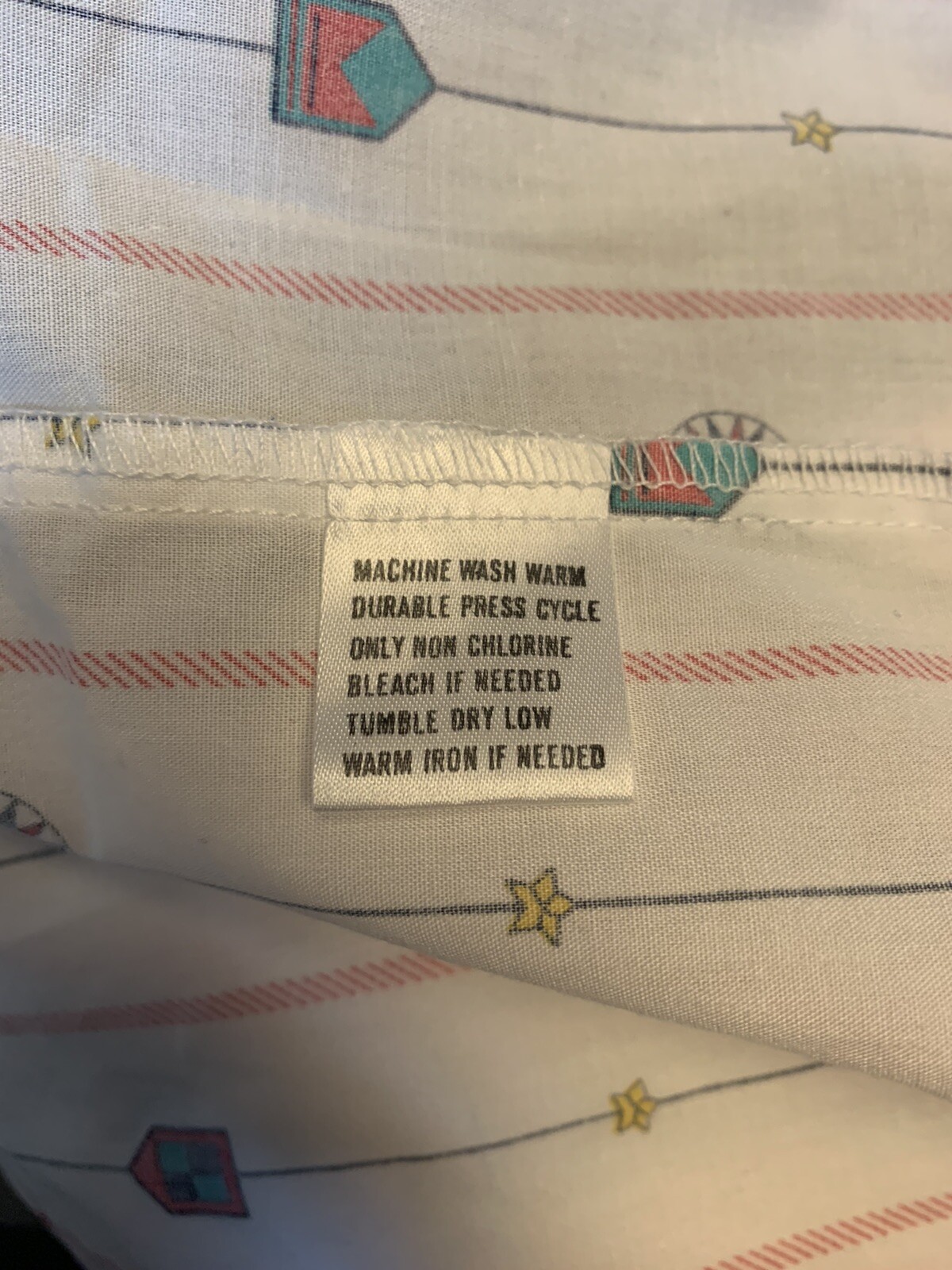 Vintage Levi’s Travelers Western Southwest Print Button up Shirt Blouse Size L