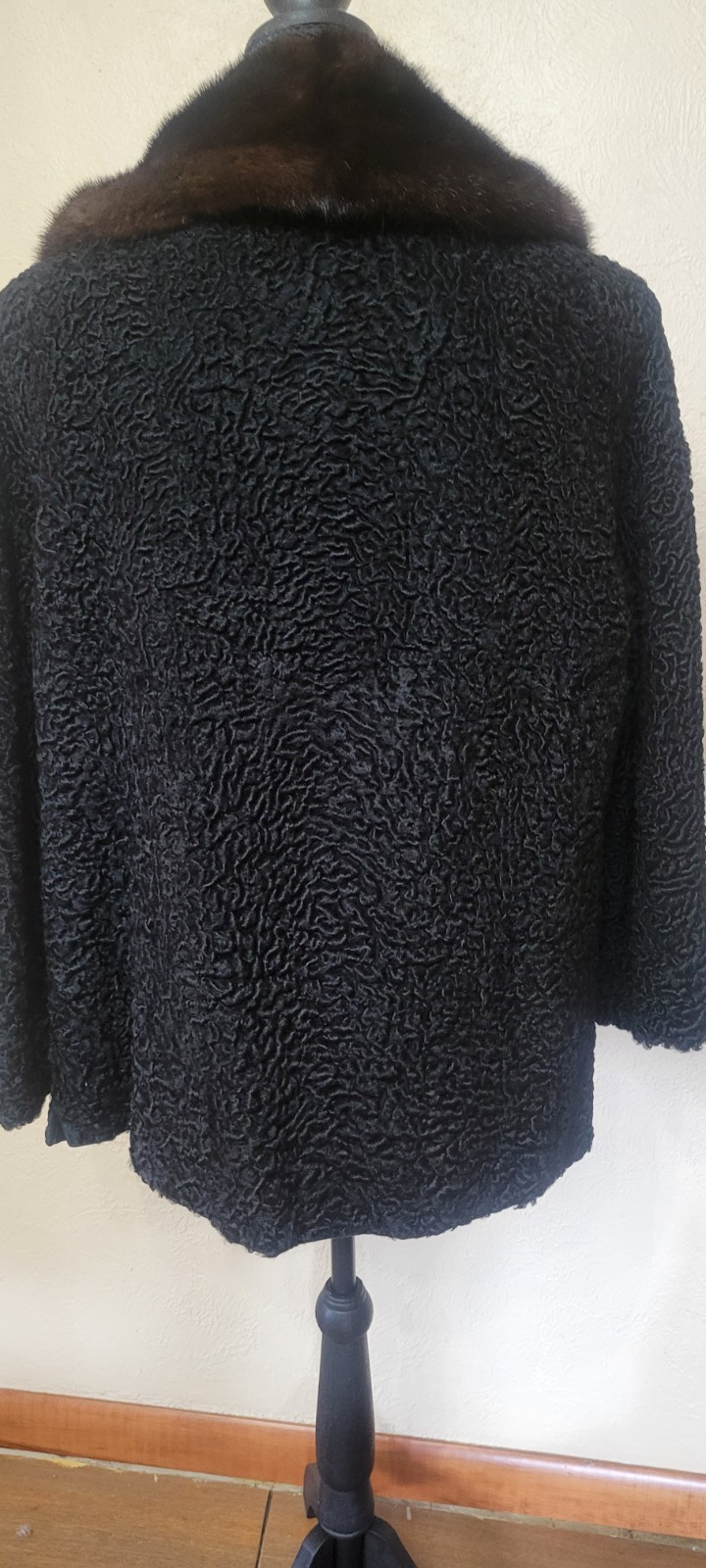 Azen Furs Of Pittsburgh Mink And Persian Lamb Vintage Custom Coat