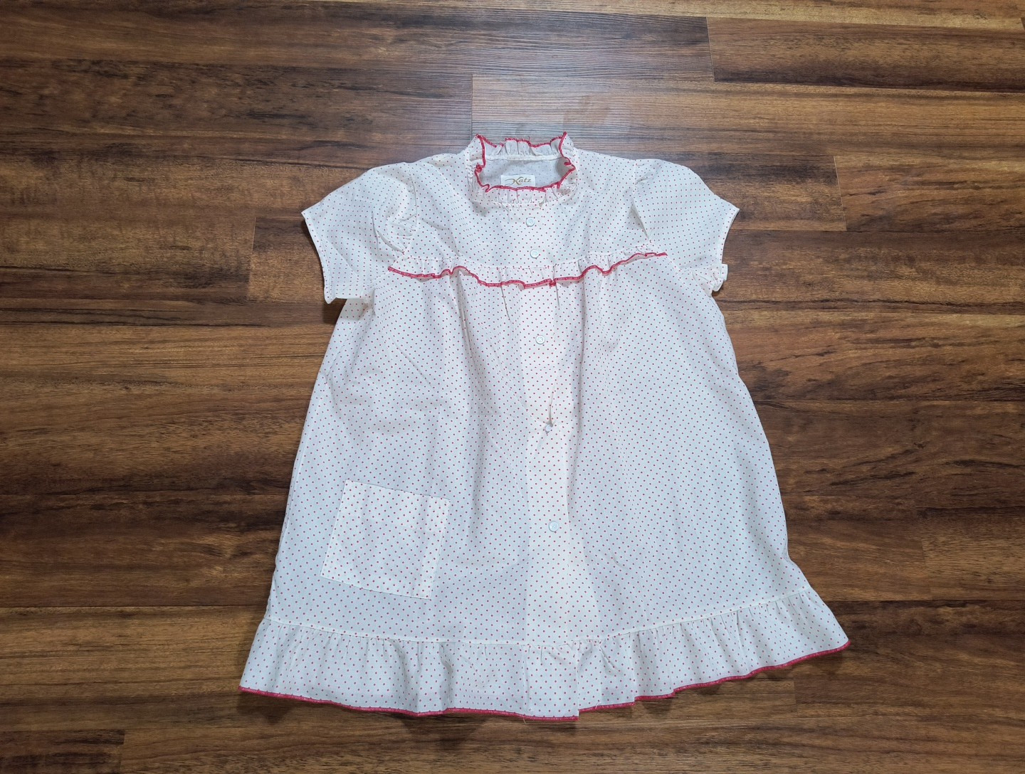 Vintage Katz Button Up White With Red Polka Dot Pajama Top Medium?
