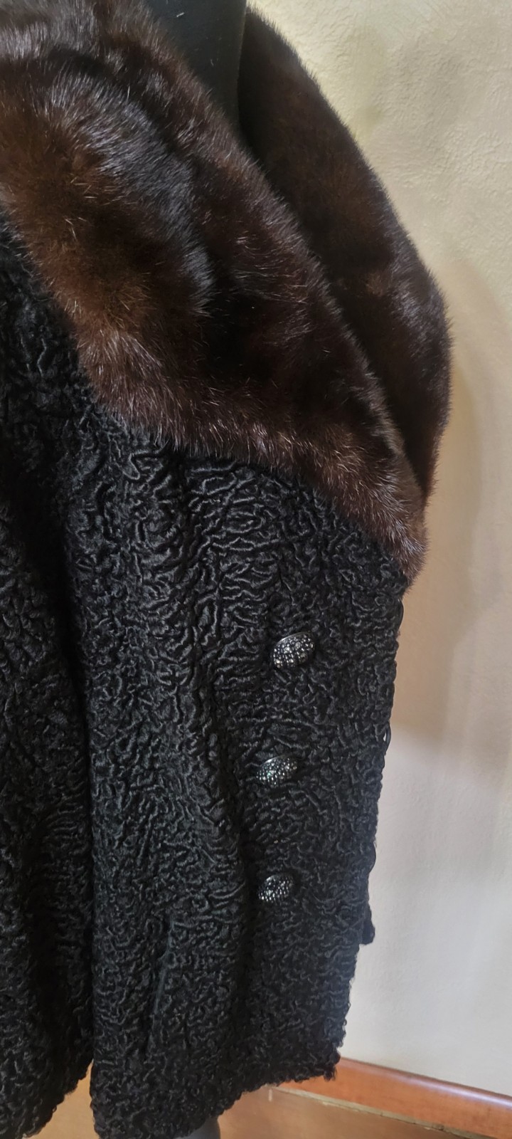 Azen Furs Of Pittsburgh Mink And Persian Lamb Vintage Custom Coat