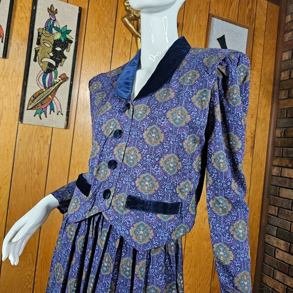 Vtg 90s Velvet Ornate Paisley British Preppy Rayon Midi Riding Vest Dress S/M
