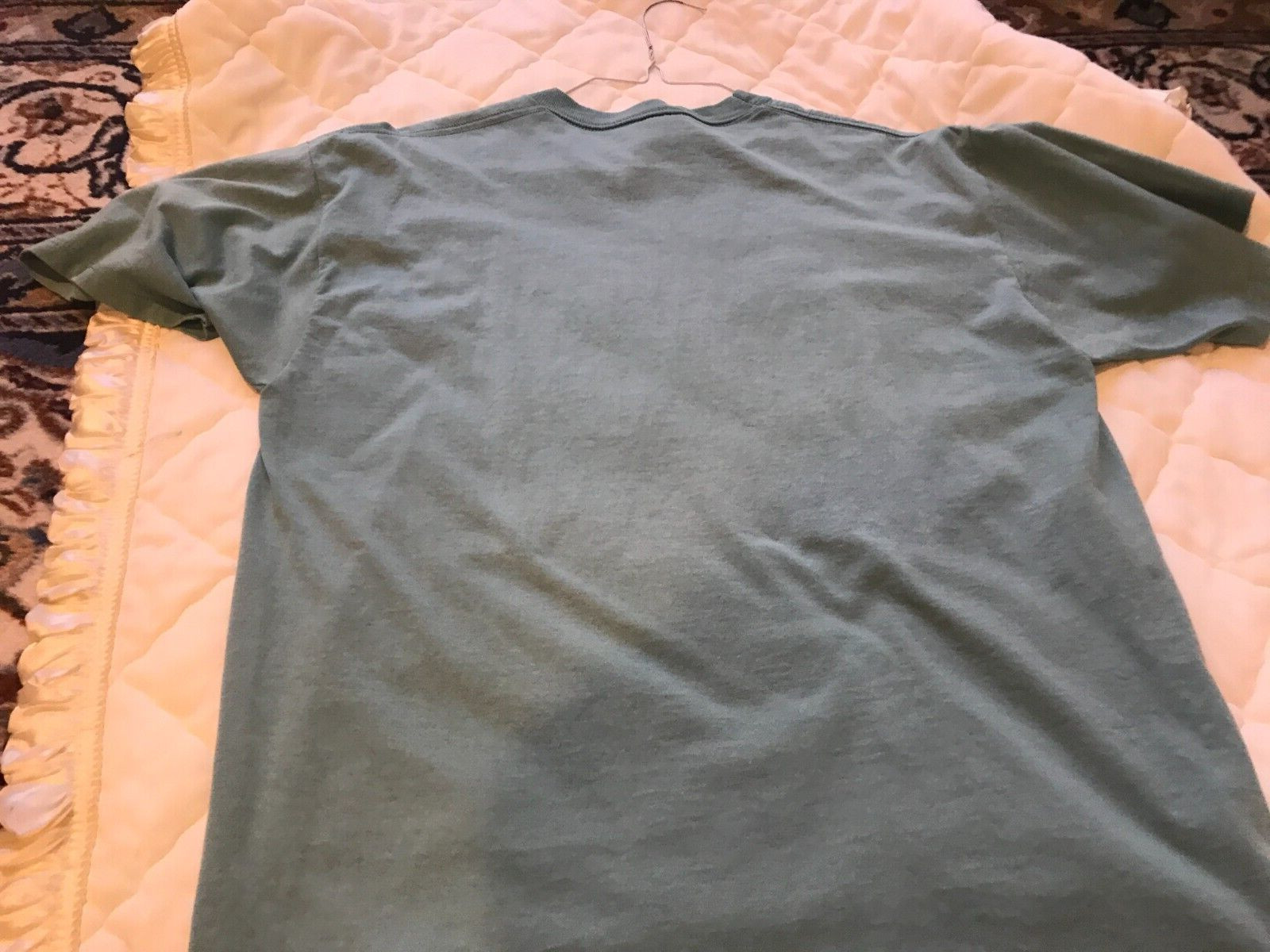 Vintage Women’s JERZEES t-shirt Large Birds/Butterflies/Roses Nature Made in USA
