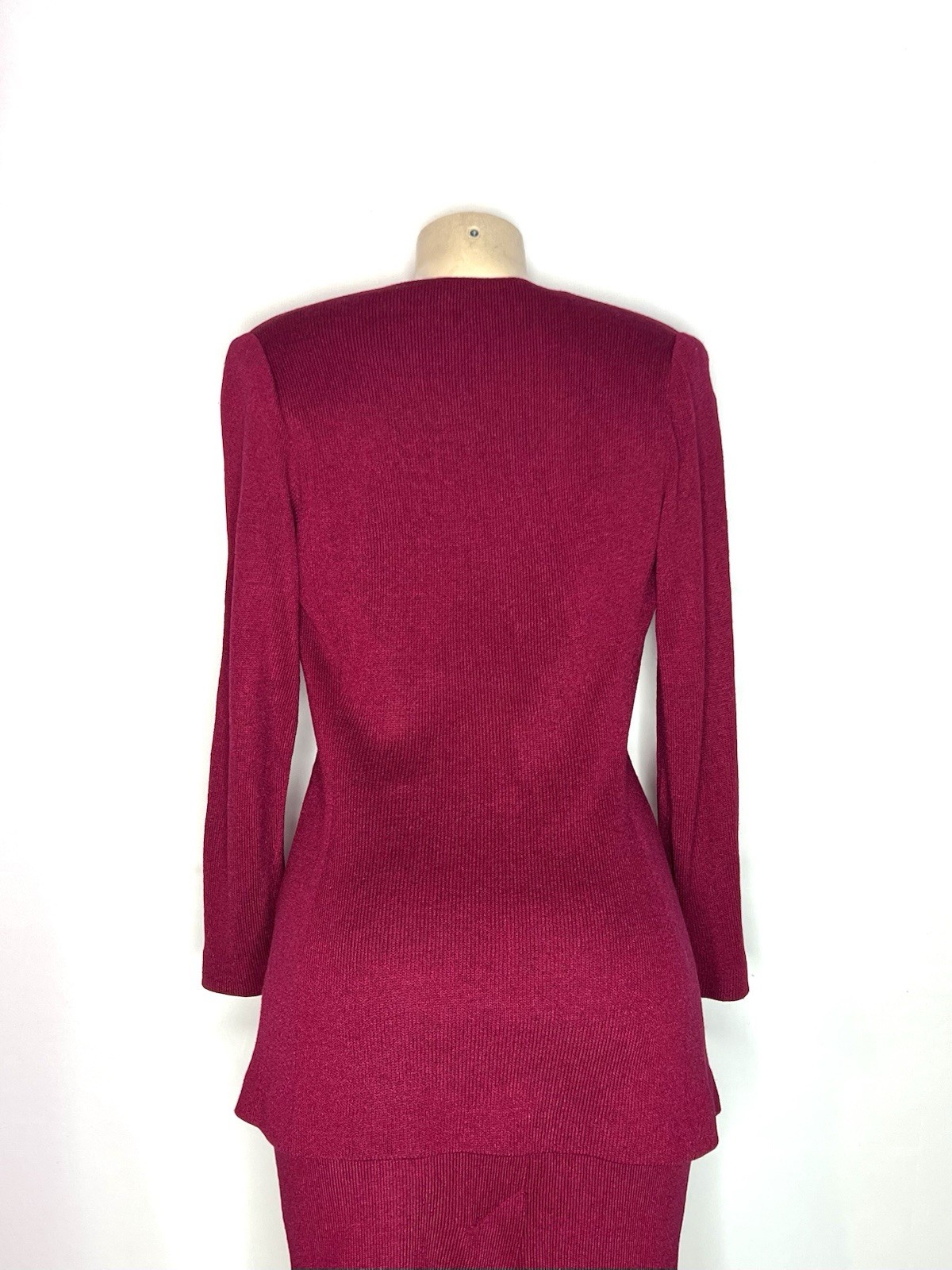 VINTAGE ANTHONY SICARI DARK PINK KNIT SKIRT SUIT SIZE 8