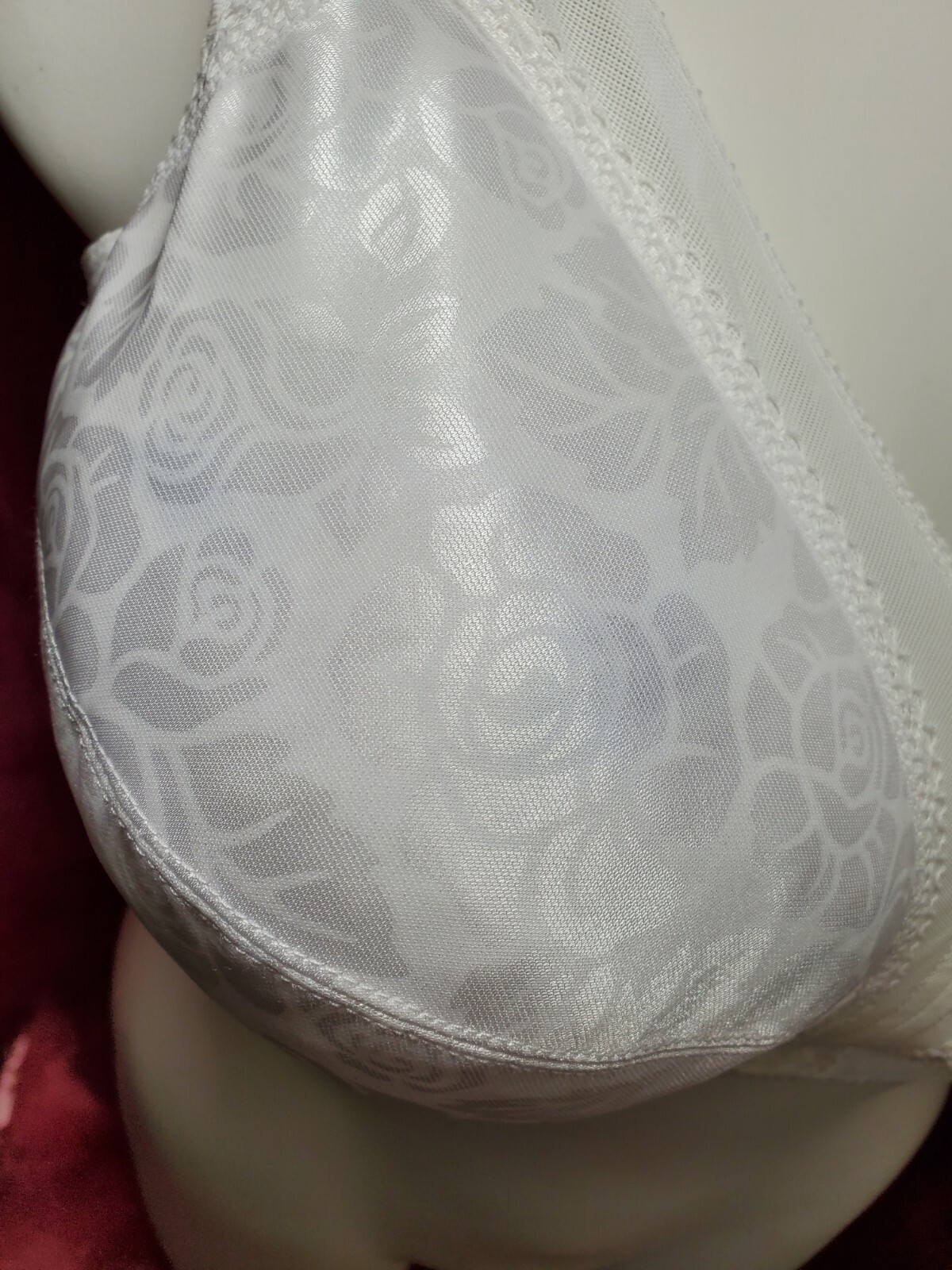 Playtex Silky Satin Bra Women’s Size 38D White Lace Sexy Sissy Pin-up Y2K