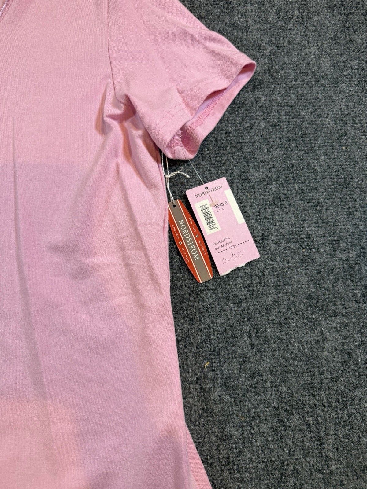 Vintage Women’s Nordstrom Pink Short Sleeve Size Large Shirt