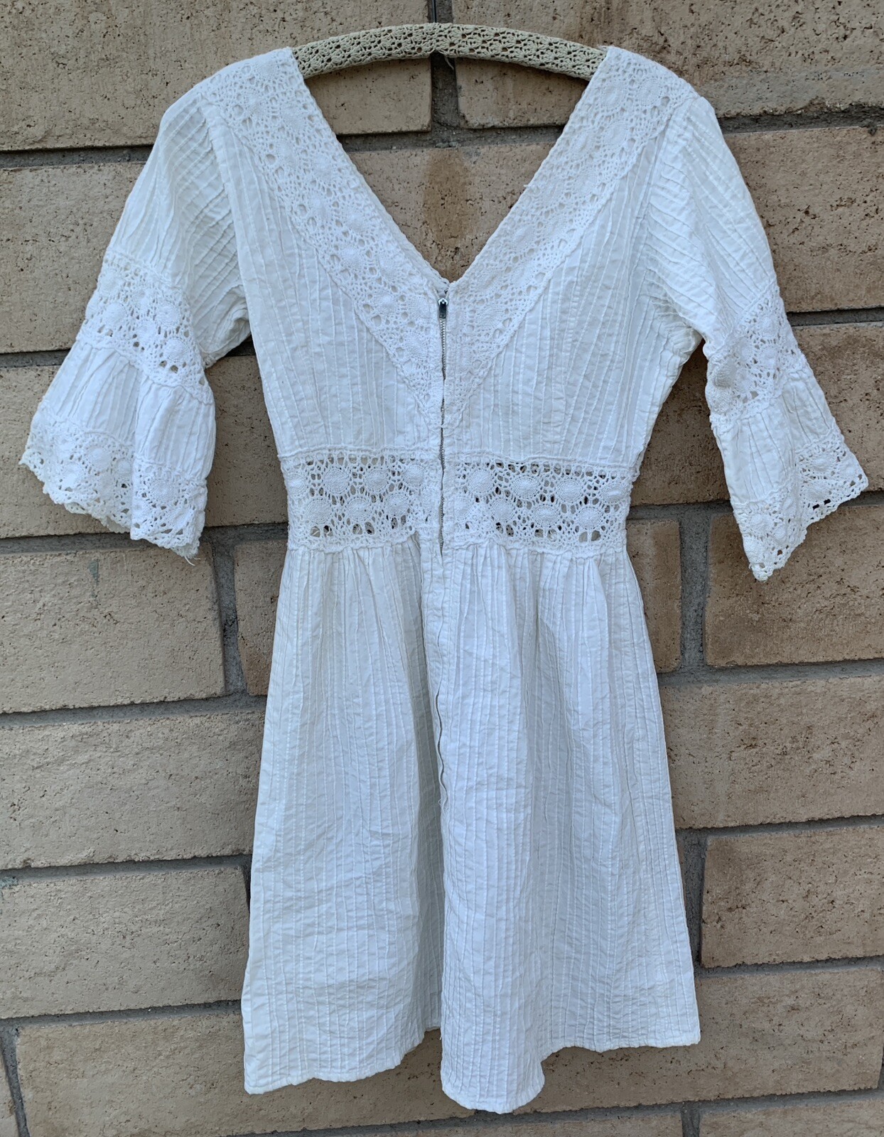 White Mexican Dress Metal Zipper Hippy Boho Peasant Hippie Chic vintage