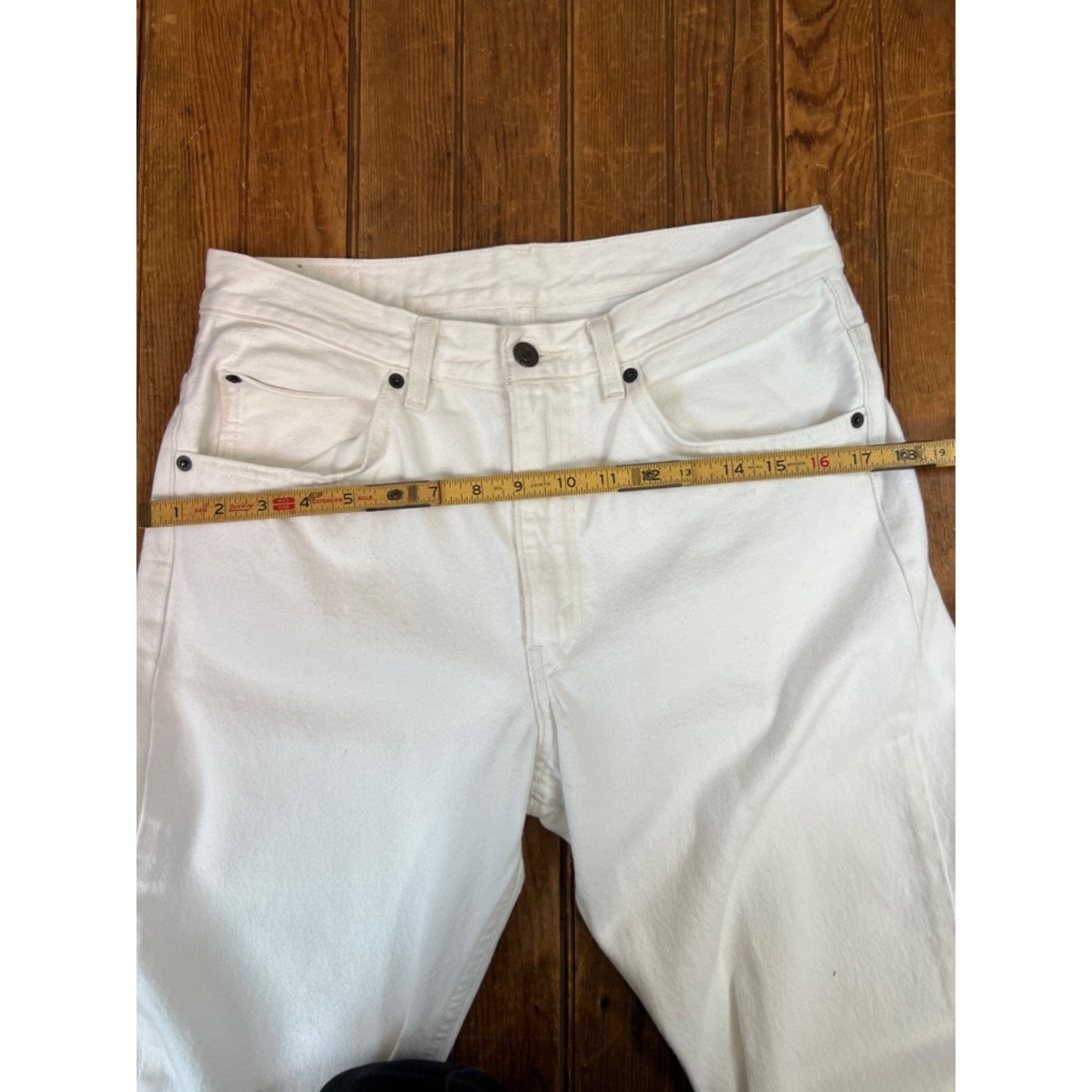 Vintage 90s Women’s Levi’s 517 Orange tab White Denim Jeans high waisted