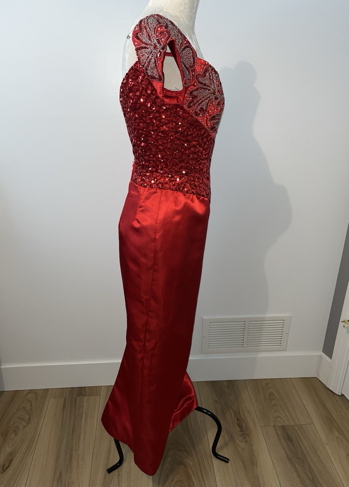 Vintage 80s Mike Benet Red Beaded Sequined Satin Formal Holiday Party Dress Sz 8