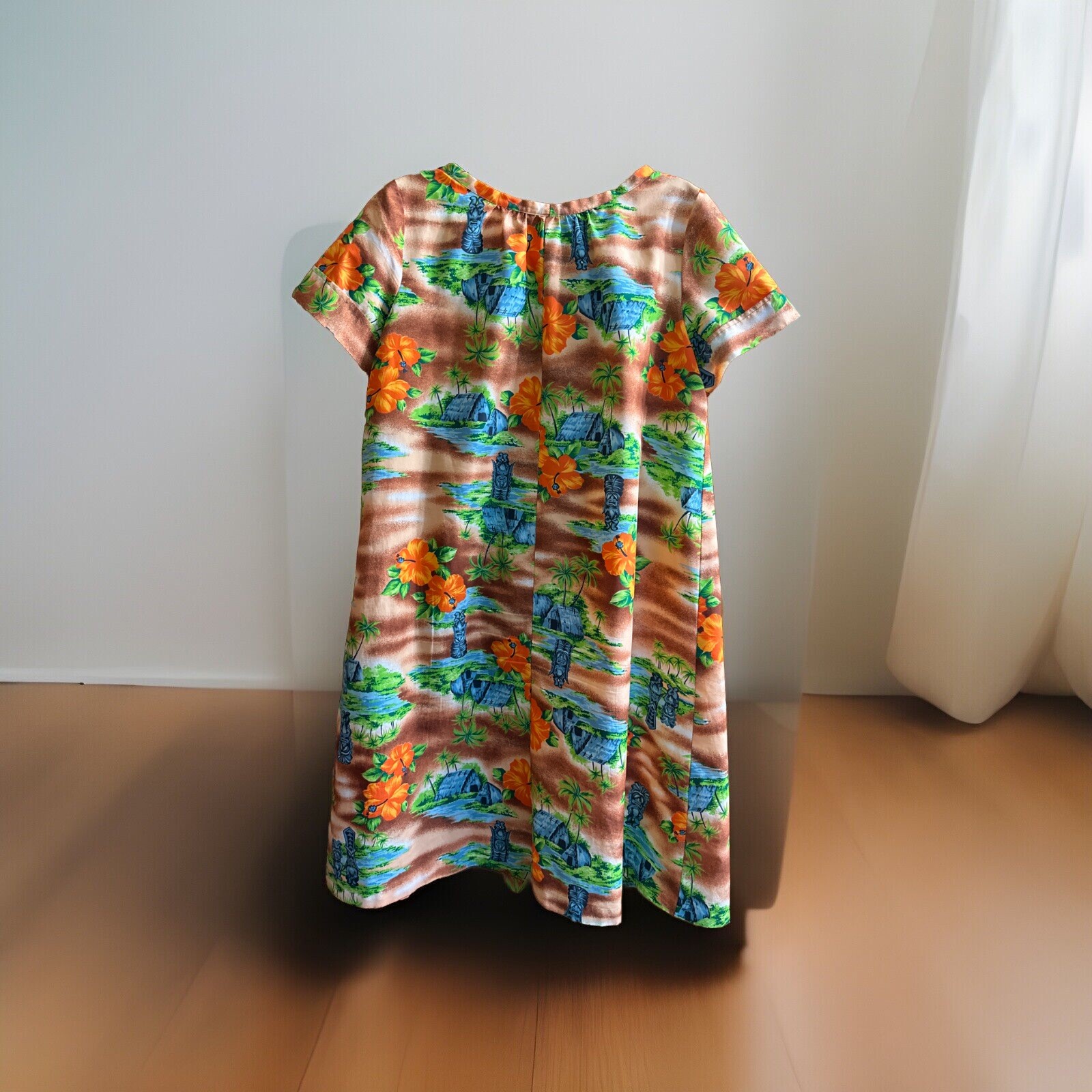 Vintage Hawaiian Midi Dress MuuMuu Made In Hawaii Hibiscus Tiki Huts Sz. 16
