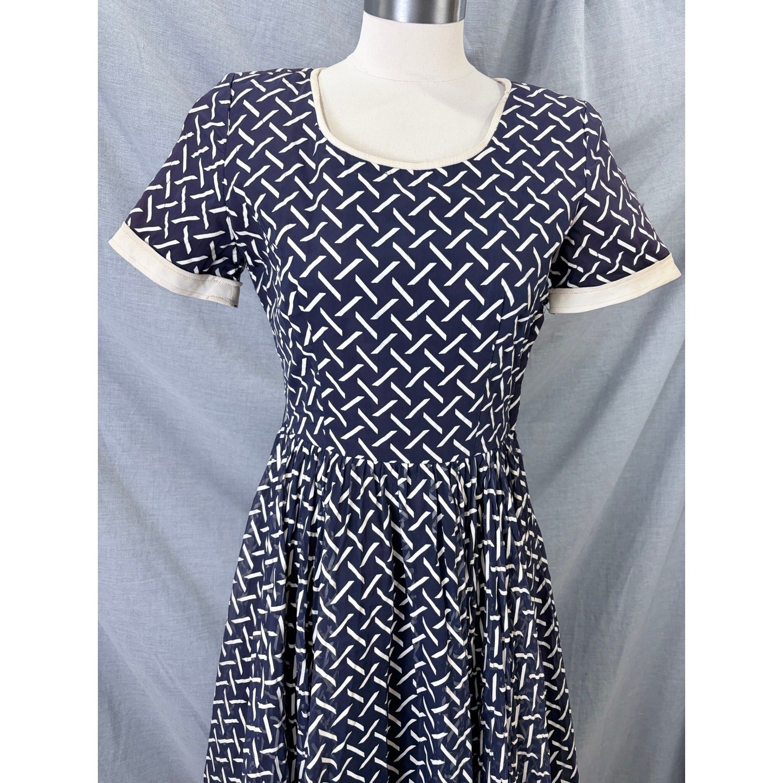 Vintage Marshall Field Young Chicago Shop Purple Geometric Fit Flare Dress AS IS