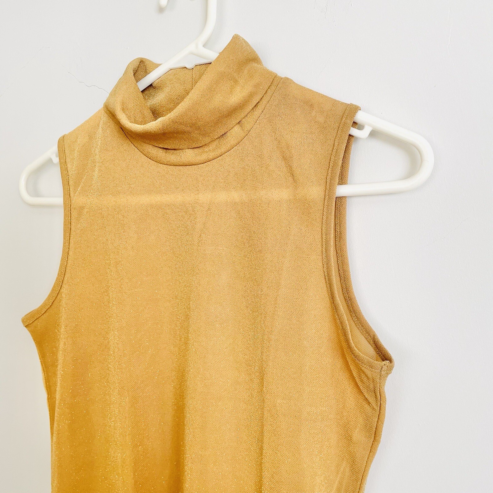 Vintage Y2K 2000s Earth Angel Gold Turtle Neck Sleeveless Top Party Size S