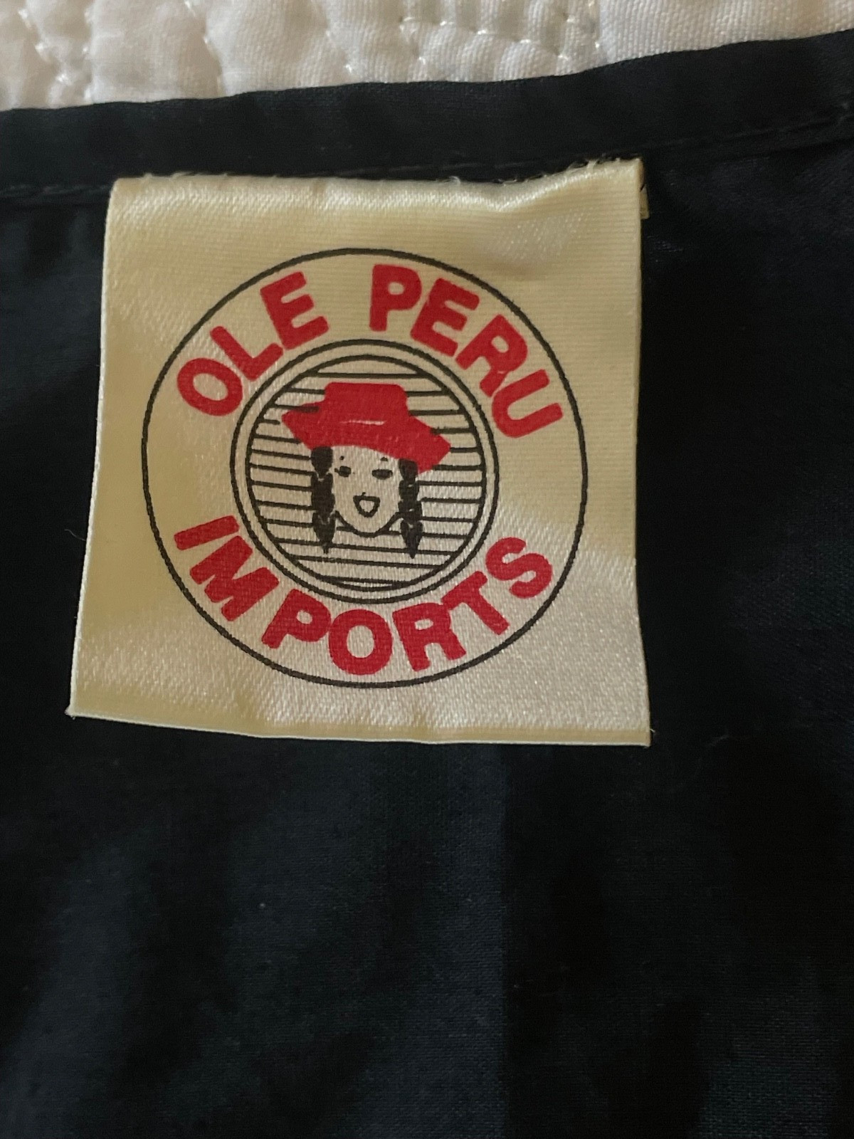 Vintage womens GRAPE VINE 3-D wine Vest Folk Art Ole Peru Imports black S M L os