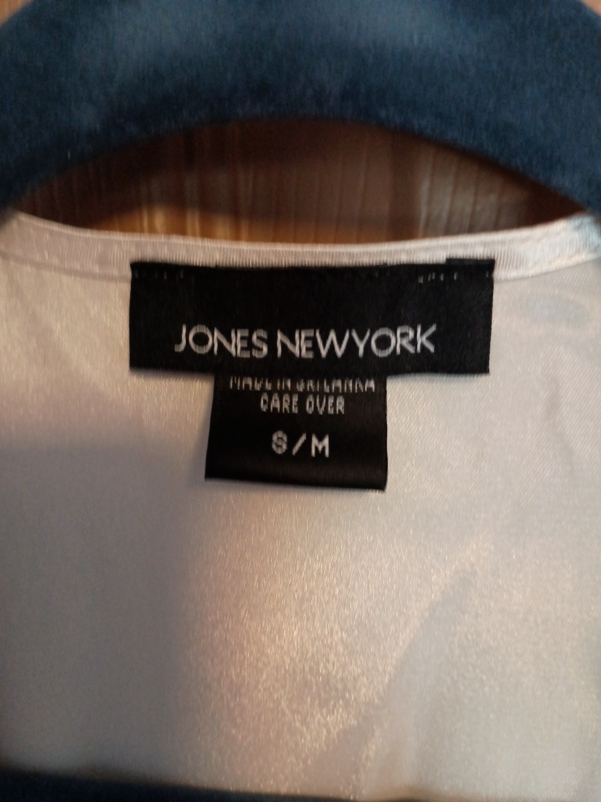 VTG Cream Jones New York Short Nightgown & Robe Small NEW WITH TAGS Vintage