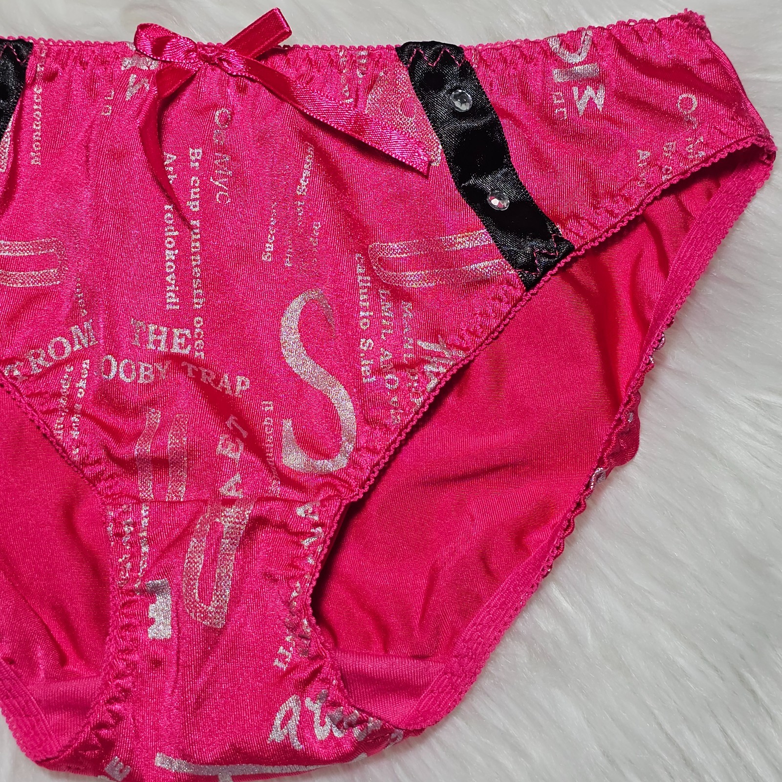 VTG Silky Panty Hot Pink Bikini Sissy Nylon Elastane Brief Size Small Hip 32-36″