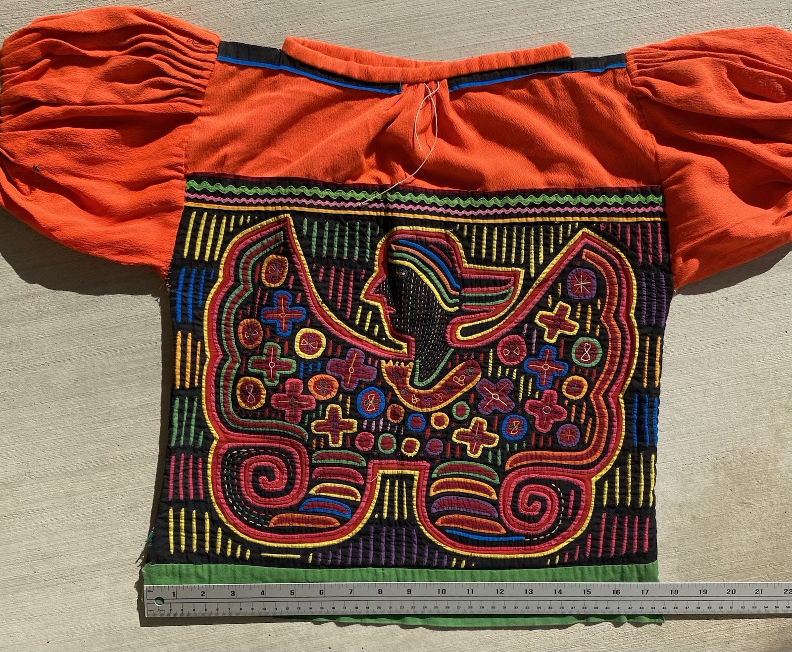 Vintage Kuna Mola Blouse Reverse Applique Winged Figure Panama Folk Art Top