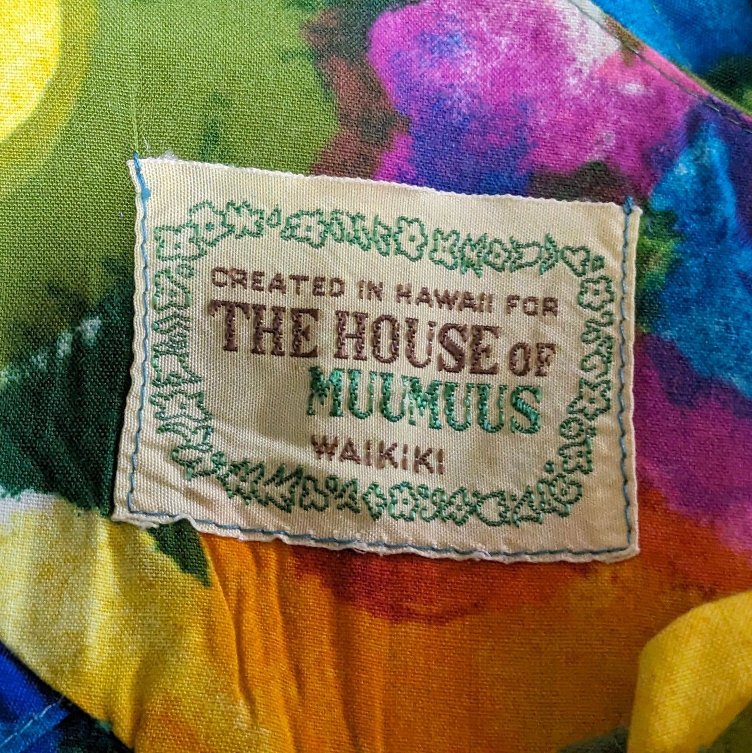 THE HOUSE of MUUMUUS sleeveless A-line Hawaiian colorful Floral Vintage dress L