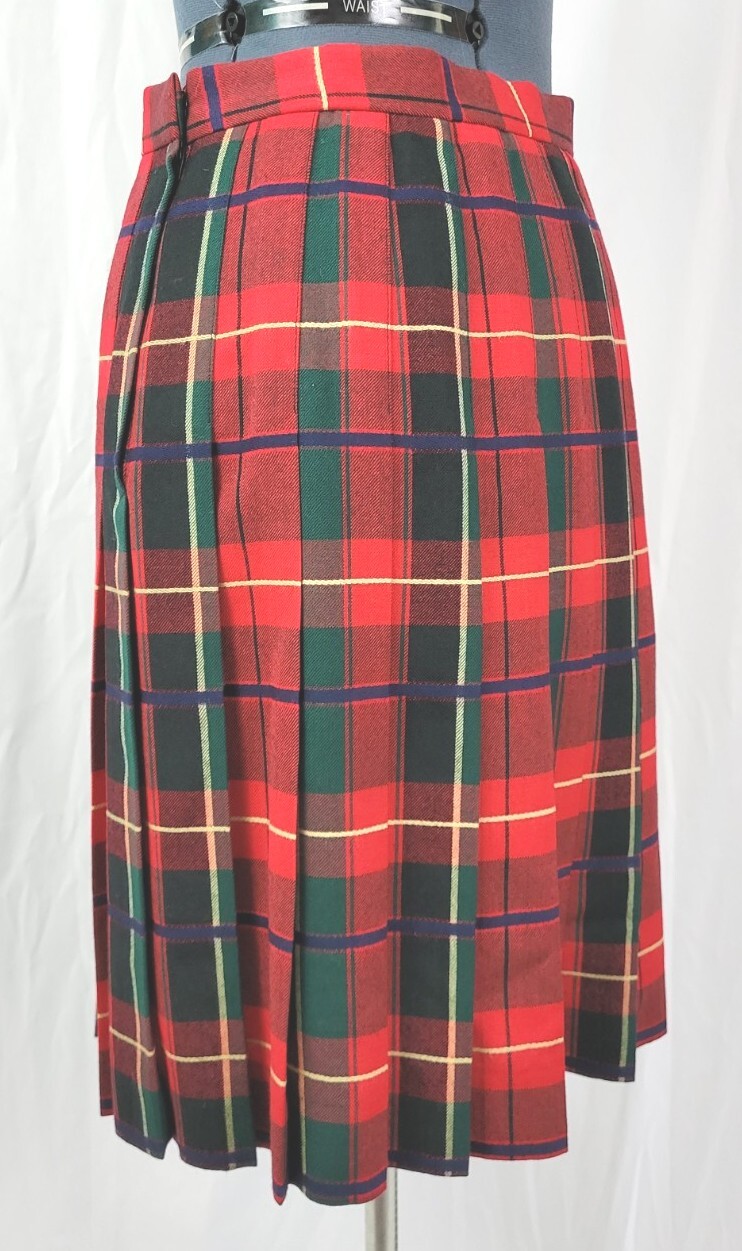 Vintage Talbots 100% Wool Red/Green/Black Plaid Pleated Skirt Size 10