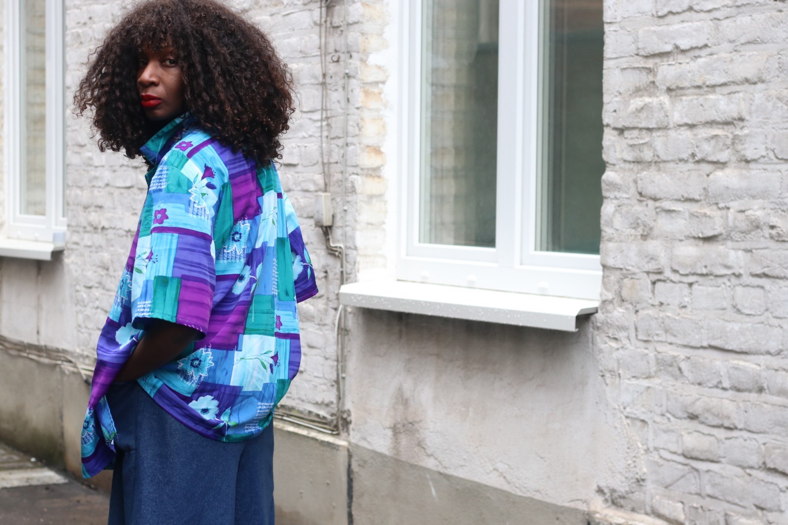 Vintage Blouse Abstract Pattern Blue Purple 90s Oversized Short Sleeve Shirt L