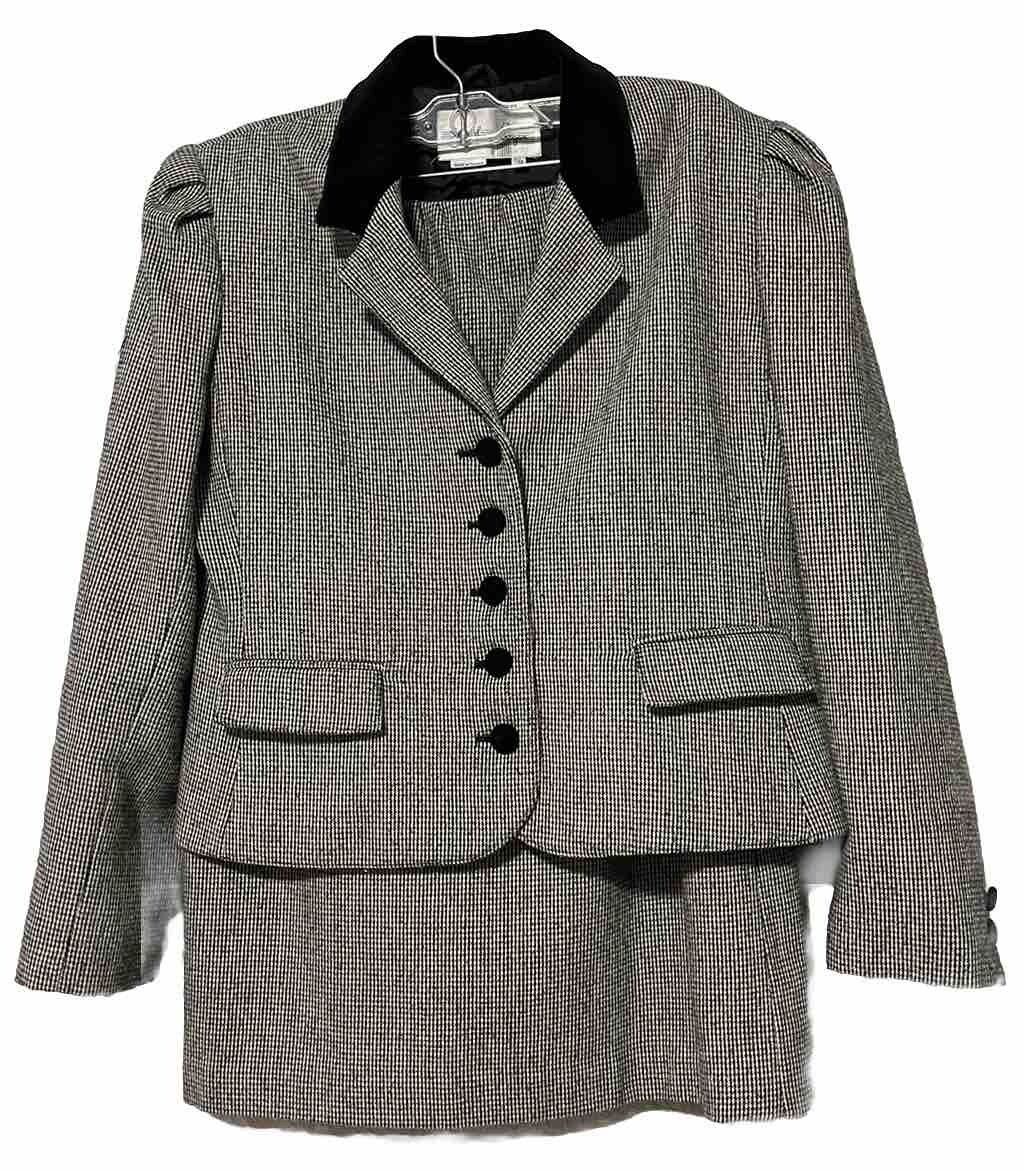 VTG 50’s JONATHAN LOGAN Wool Blend Knit Button Up Jacket & Midi Pencil Skirt Set