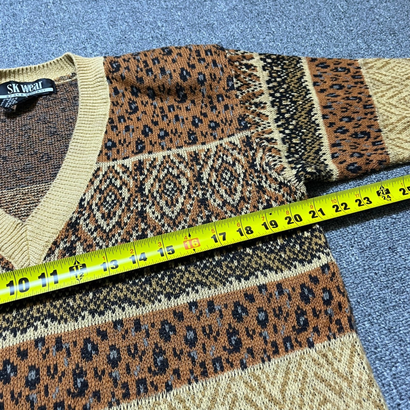 Vintage SK Wear Sweater Small Brown Leopard Fair Isle V-Neck Knit 90s Retro