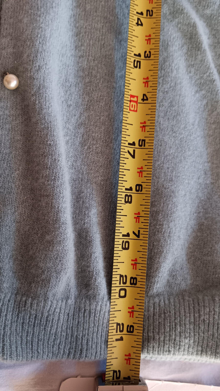 VINTAGE 1958 TAMI KNITWEAR LAMBSWOOL LIGHT BLUE CARDIGAN SWEATER PEARL BUTTON GD