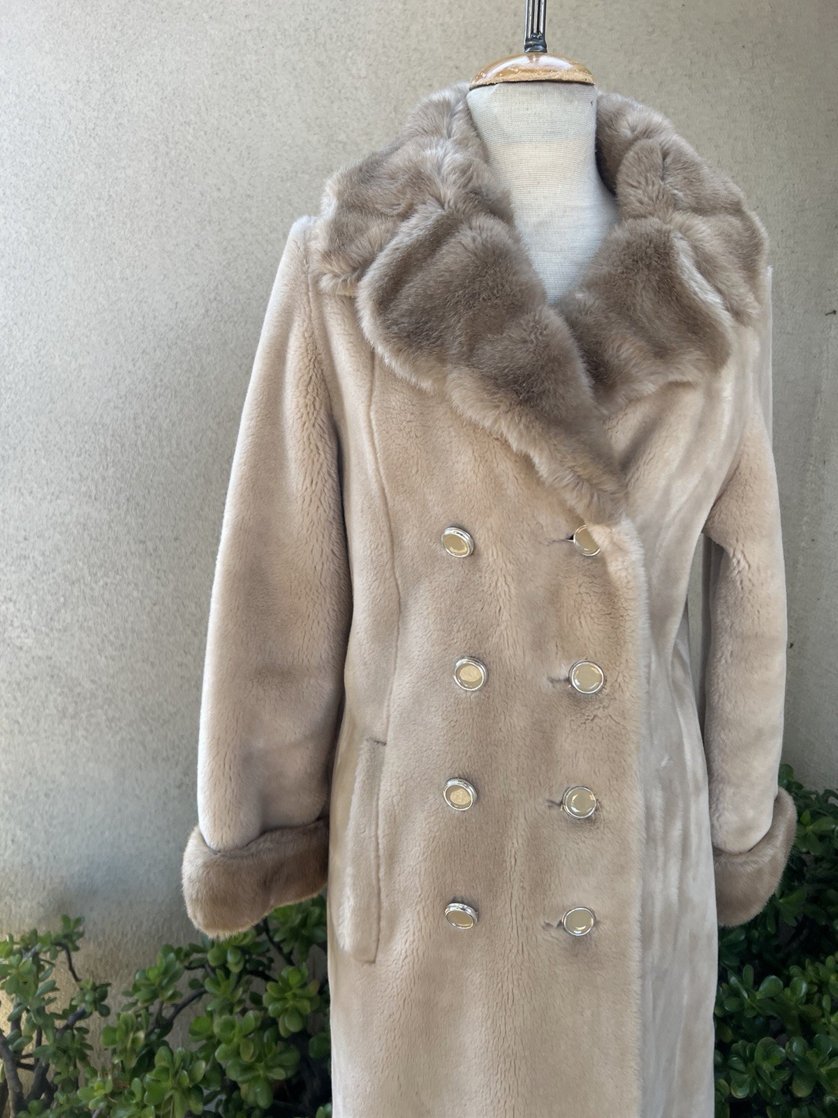 Vtg Winter Faux Fur Coat Cream Taupe Pockets S/M Borgana Betty Rose