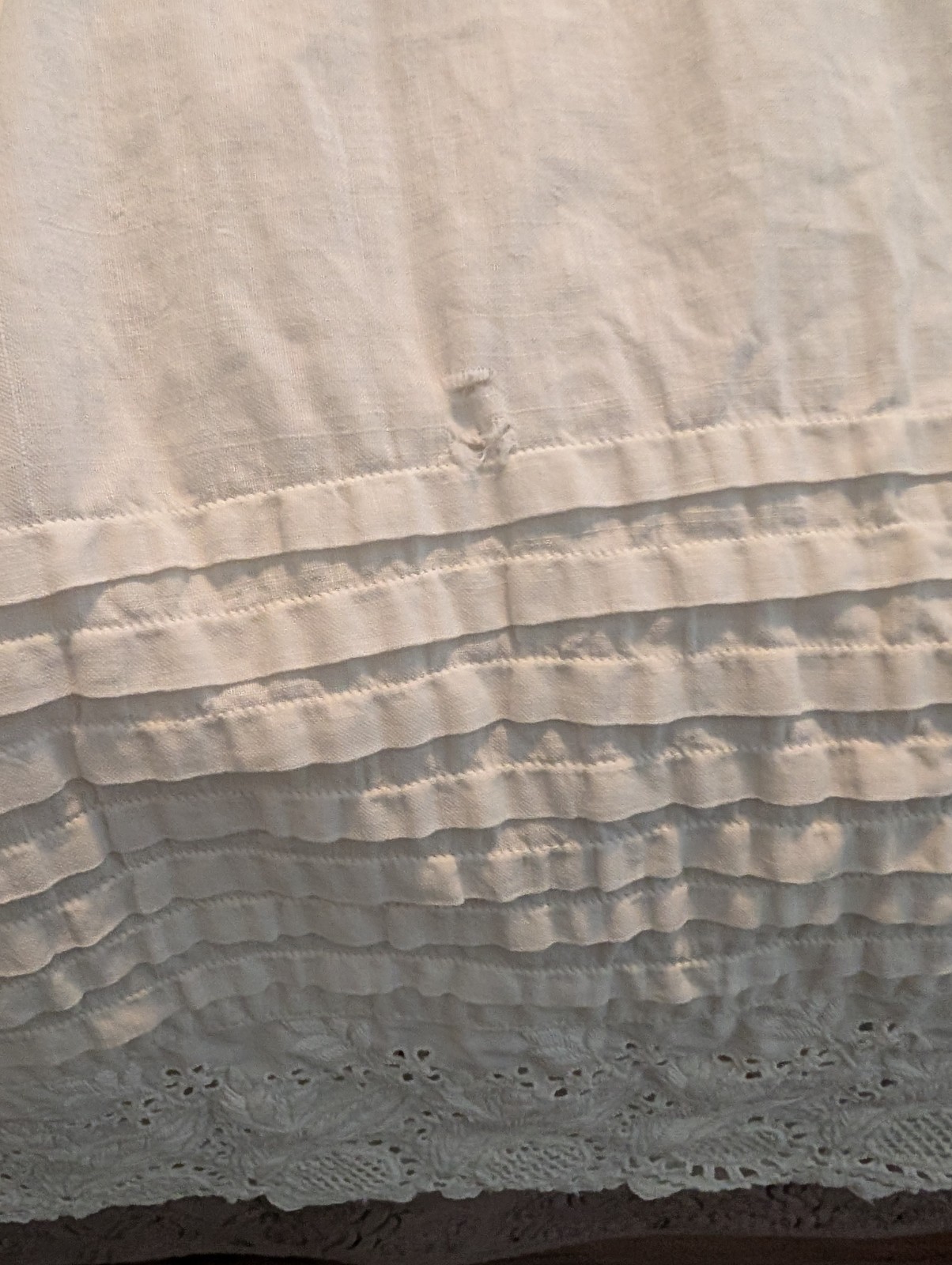 Antq Edwardian White Cotton Pleated Lace Bottom Young Girl/ Small Girl Petticoat
