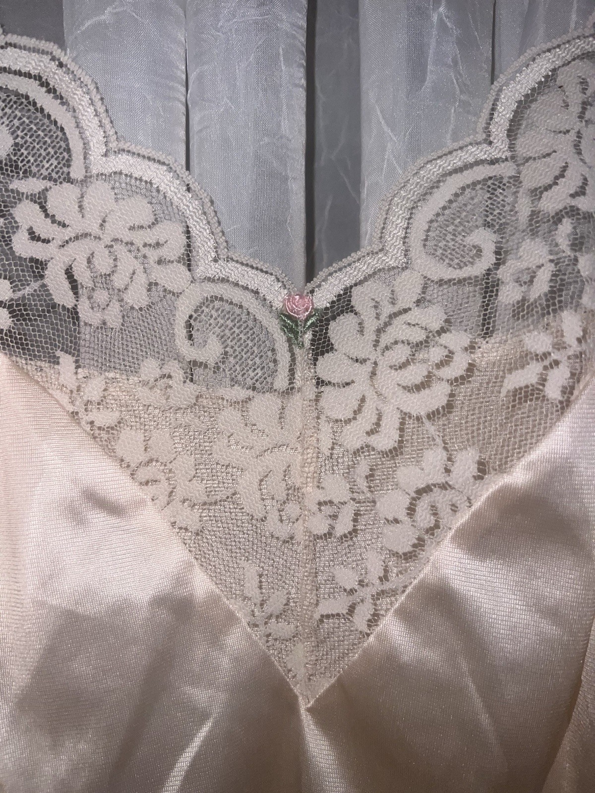 Vintage MAIDENFORM CHANTILLY Size 34 Nylon Lace Cami Top Union Label