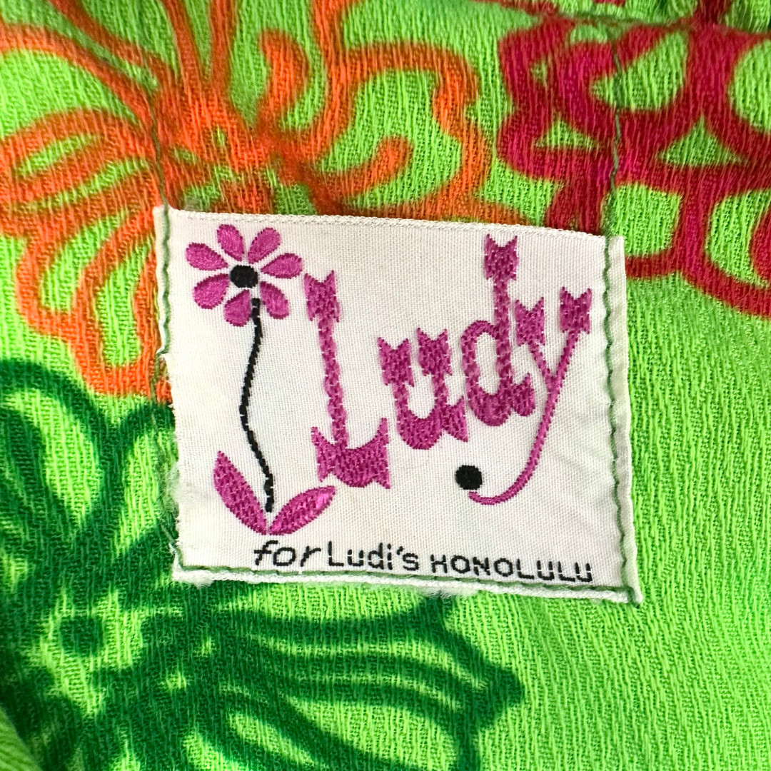 Vintage 1960s Ludy of Honolulu Green Psychedlic Tropical Floral Barkcloth Maxi