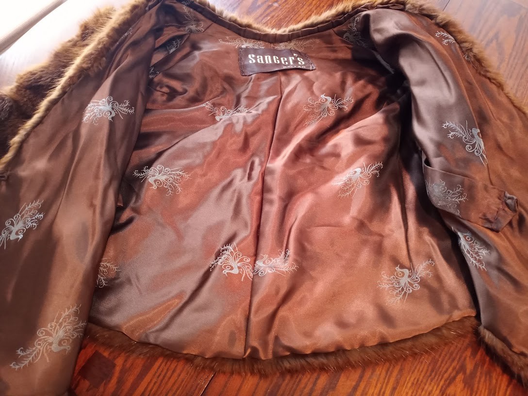 Vintage Sanger Dallas TORN Mink Stole Cape SATIN LINED Dark BROWN For Craft (58