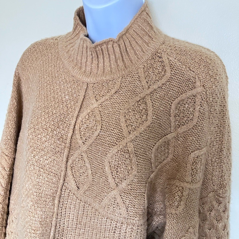 American Eagle Vintage Tan Cable Knit Mock Turtleneck Sweater Academia Size L