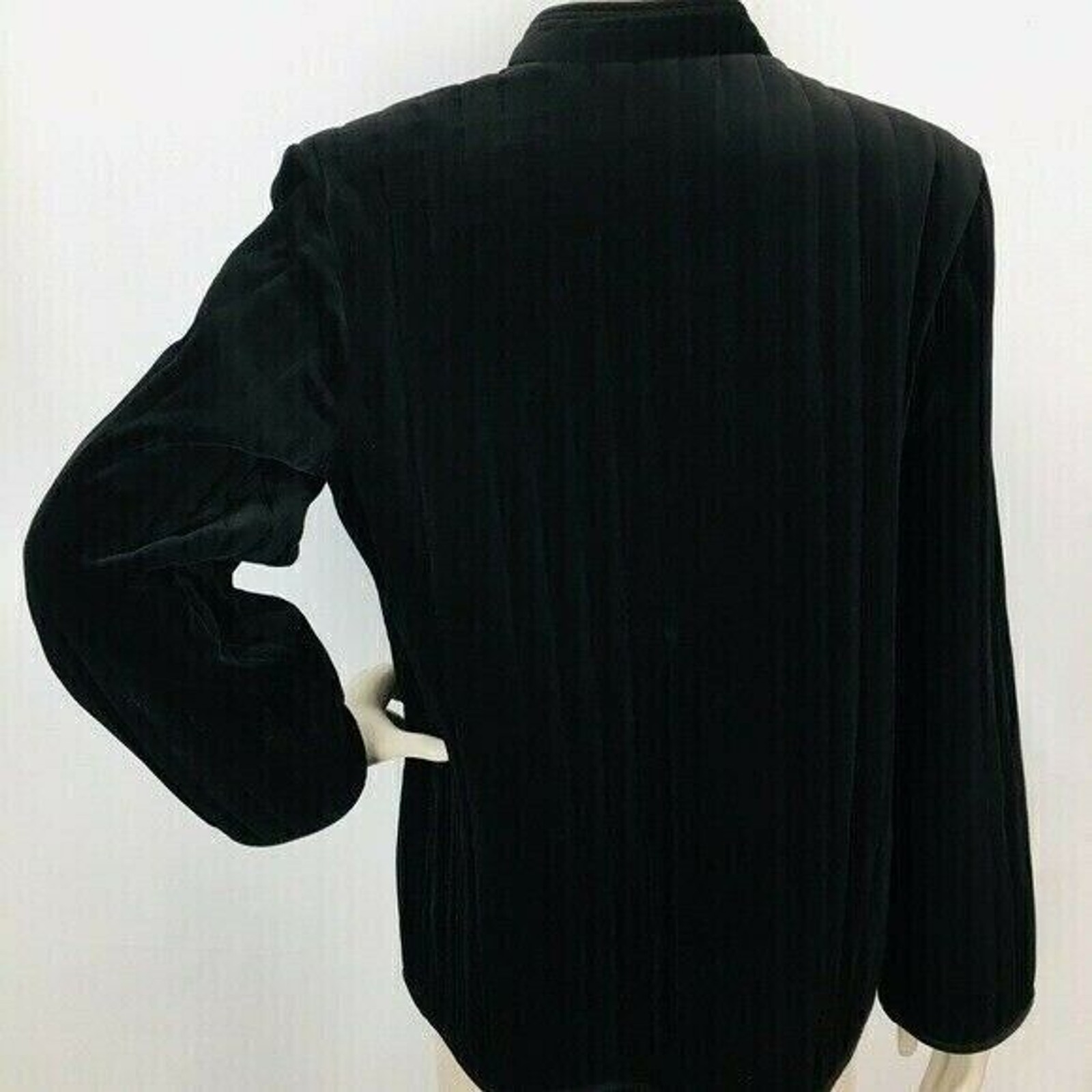 Vintage 60s BUTTE Black Velvet Quilted Mandarin Collar Toggle Coat Size M/L